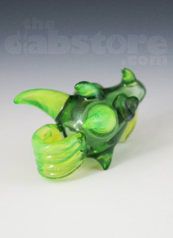 Scoz Glass Dragon Head Pendant Green Star Dust Over Slyme w/ Pruple Eyes